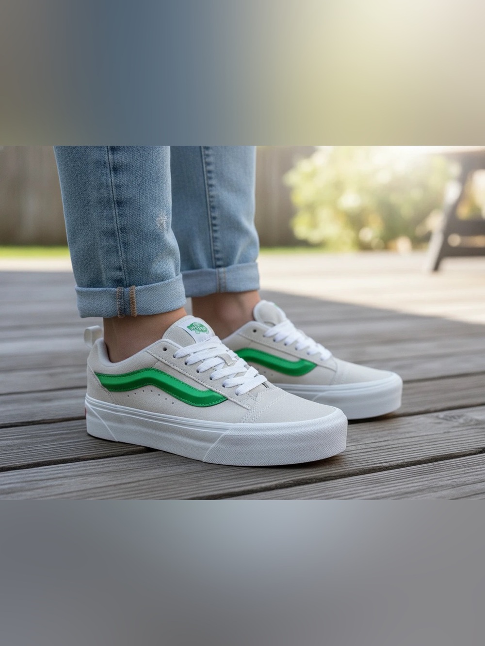 Vans Knu Skool Platform Sneakers. Beige/Green. Men 6.5 Women 8